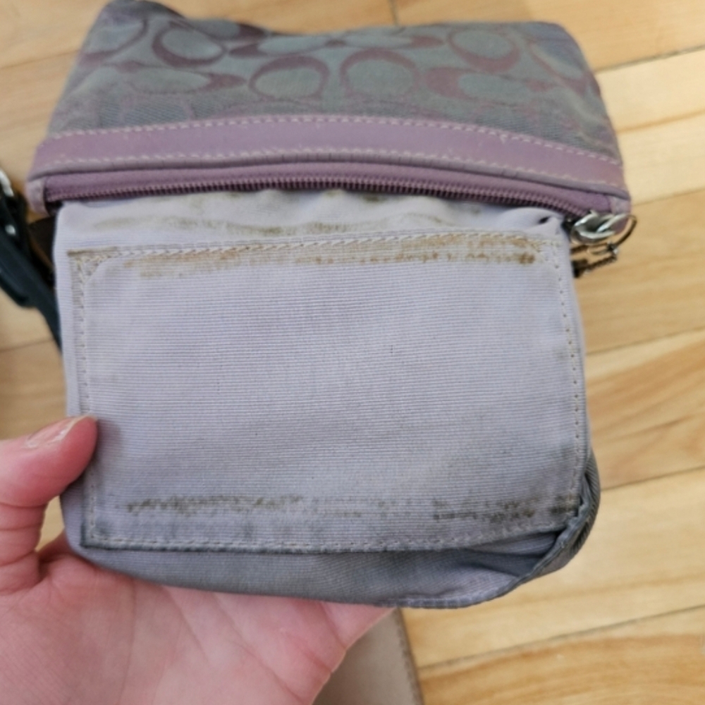 SOLD! Coach Small Signature Zip Pouch in Lavender and Sage - Picture 3 of 4
